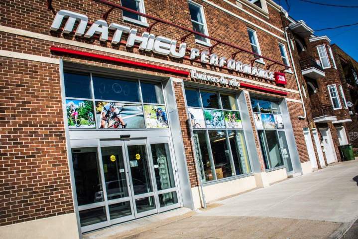 Rénovation magasin Québec